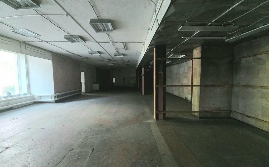 Помещение на первой линии! фото