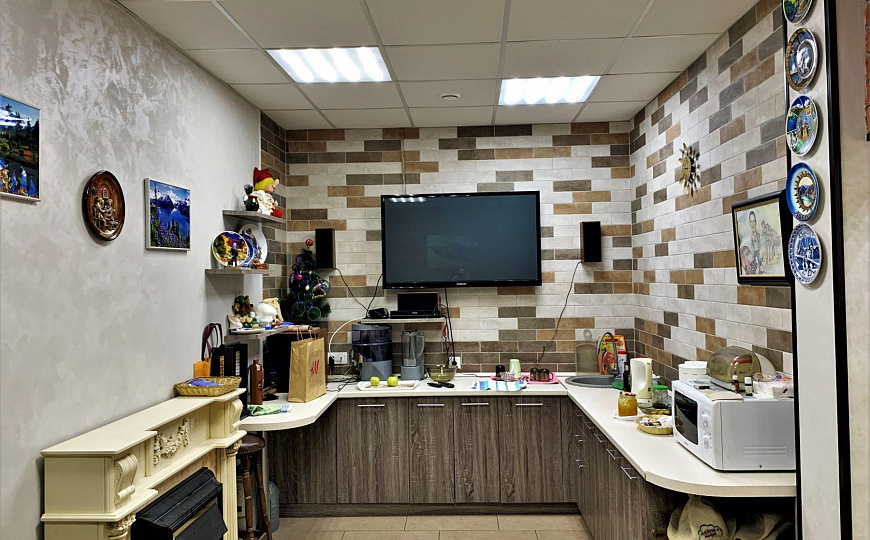 Отдельно стоящее здание, 220 м² фото