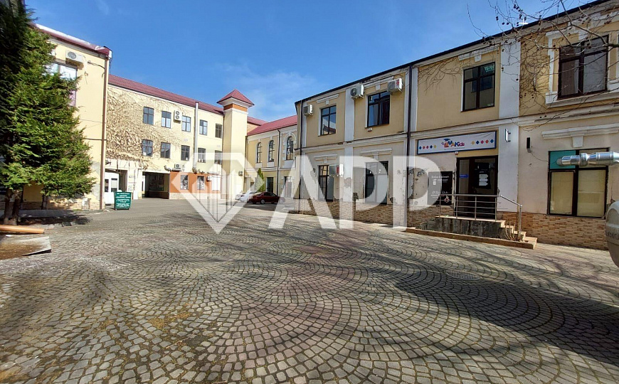 Сдам помещение свободного назначения, 380 м² фото