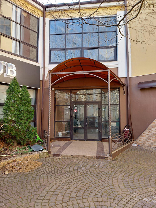 Сдам помещение свободного назначения, 550 м² фото