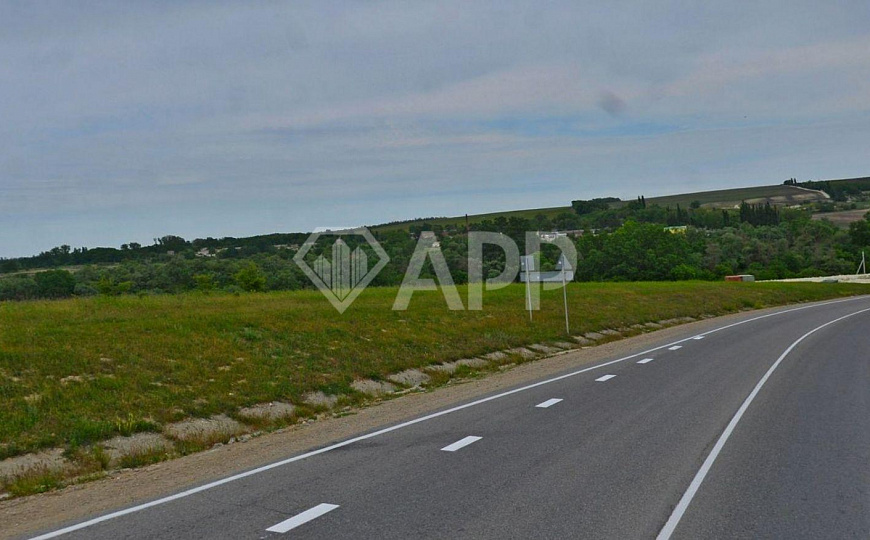 Продам земельный участок, 1,3 гектар фото