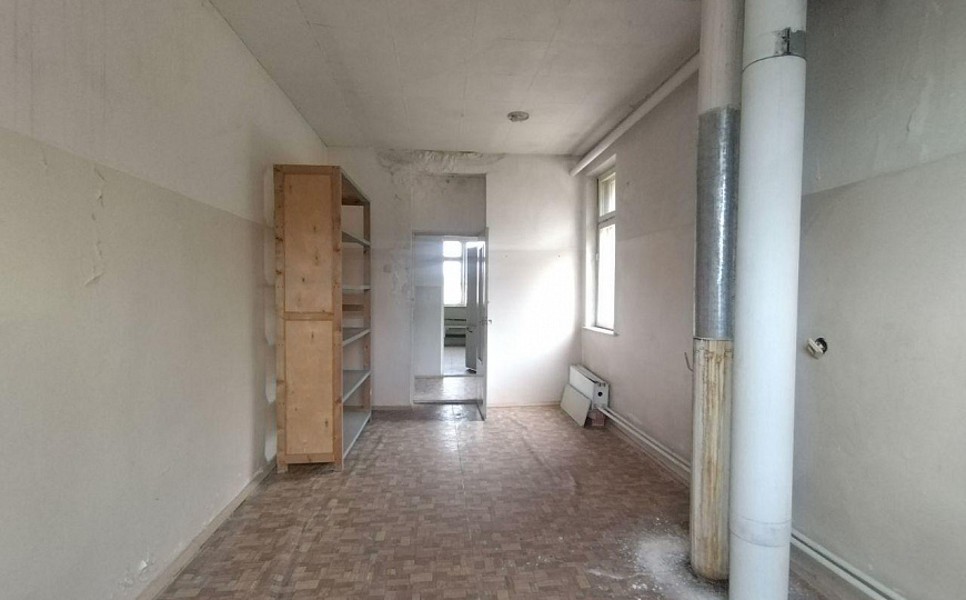 Продаётся дом 705м2 с участком 9 соток фото