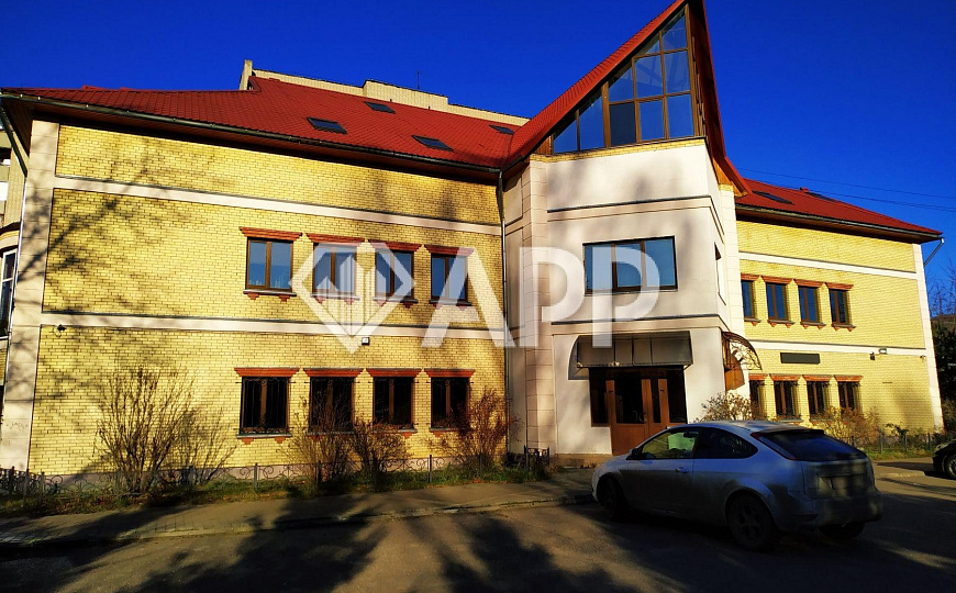 Помещение свободного назначения 250 м² фото