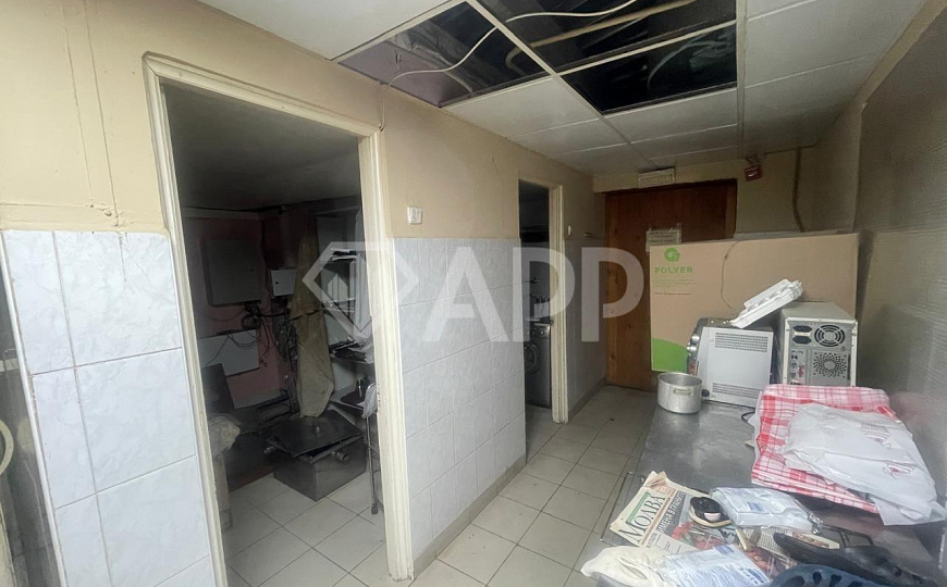 Помещение свободного назначения 250 м² фото