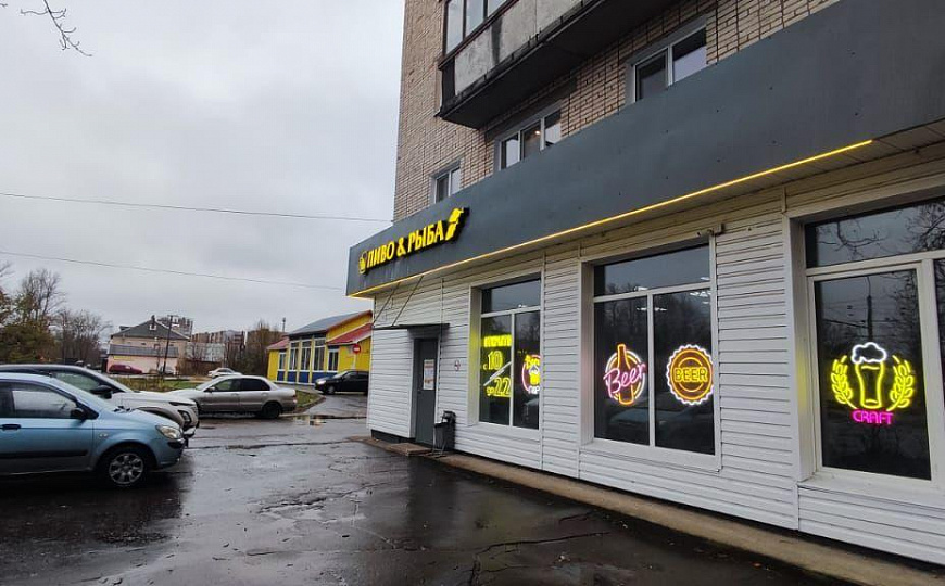 Сдам торговое помещение, 102,3 м² фото