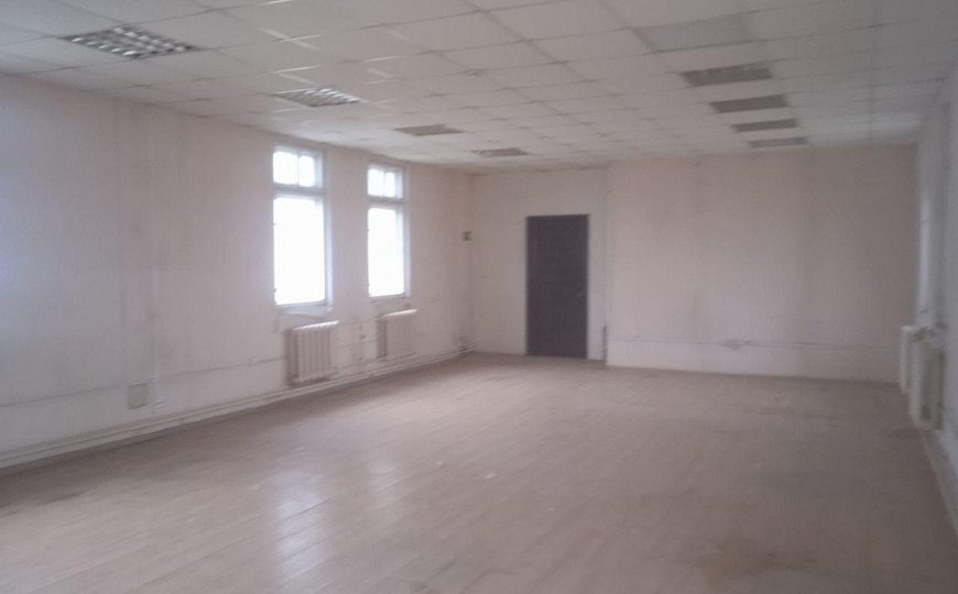 Сдам теплое помещение, 75 м² фото