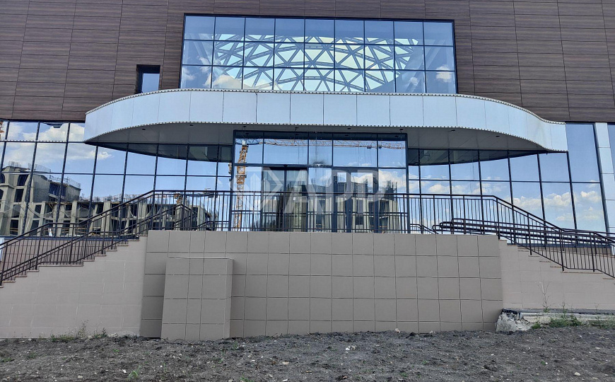 Сдаю Торговый центр, до 5000 м² фото