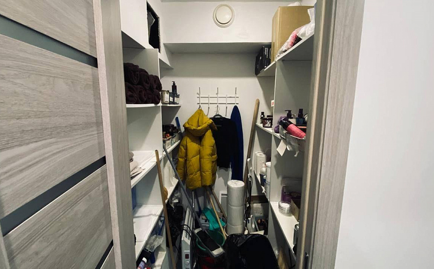 Помещение 80м2 +80 м2 с арендаторами.(ГАБ) фото