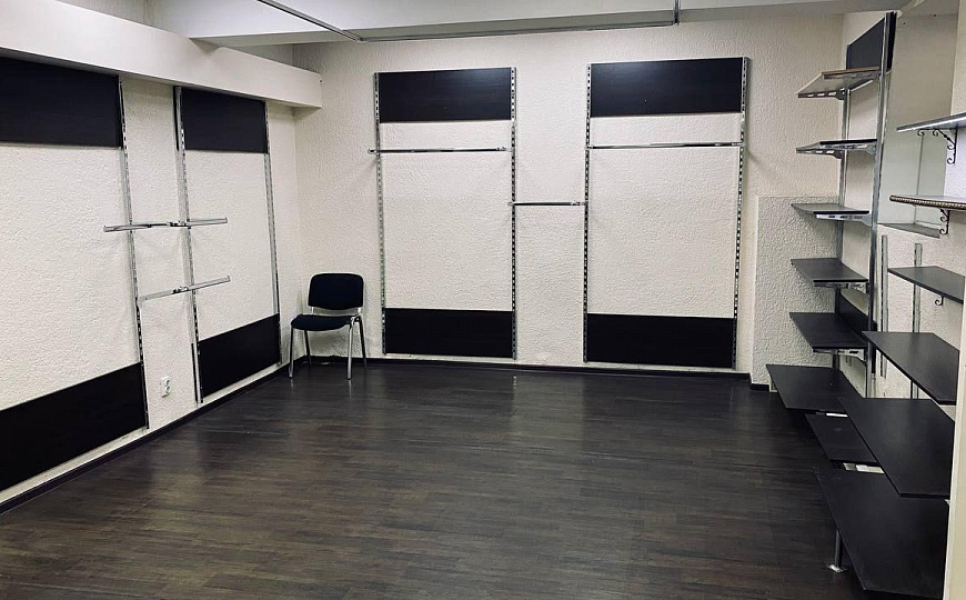 Помещение 80м2 +80 м2 с арендаторами.(ГАБ) фото