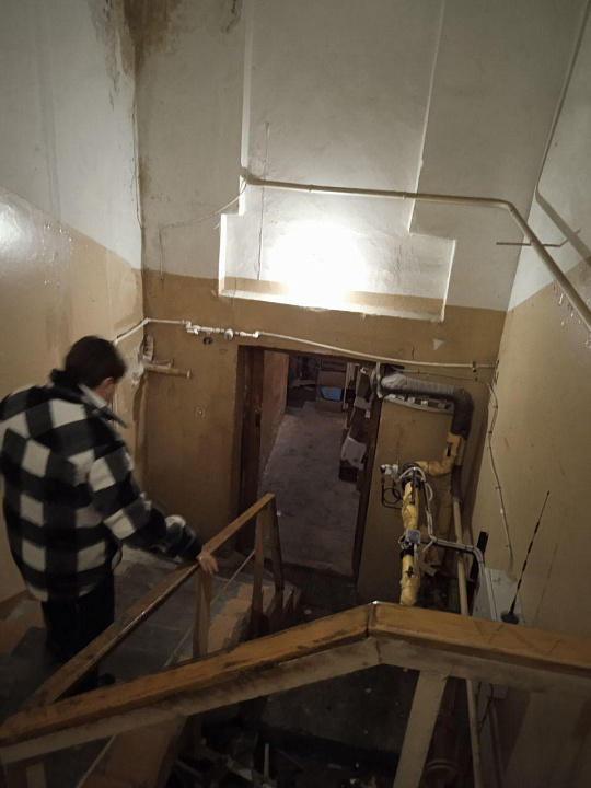 Отдельно стоящее здание на Горького фото