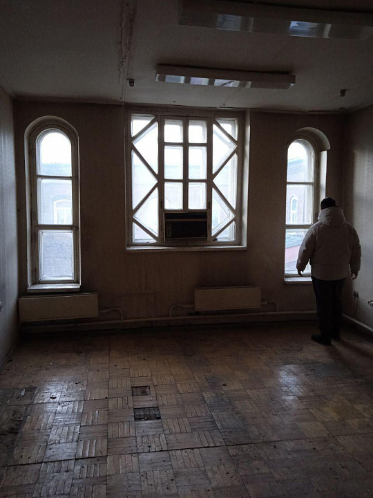 Отдельно стоящее здание на Горького фото