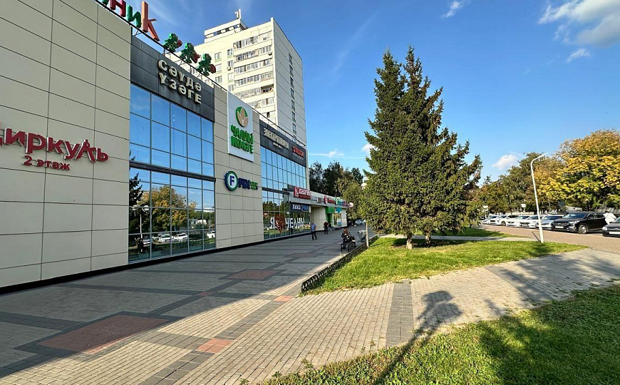 Продаётся помещение свободного назначения на 1 линии фото