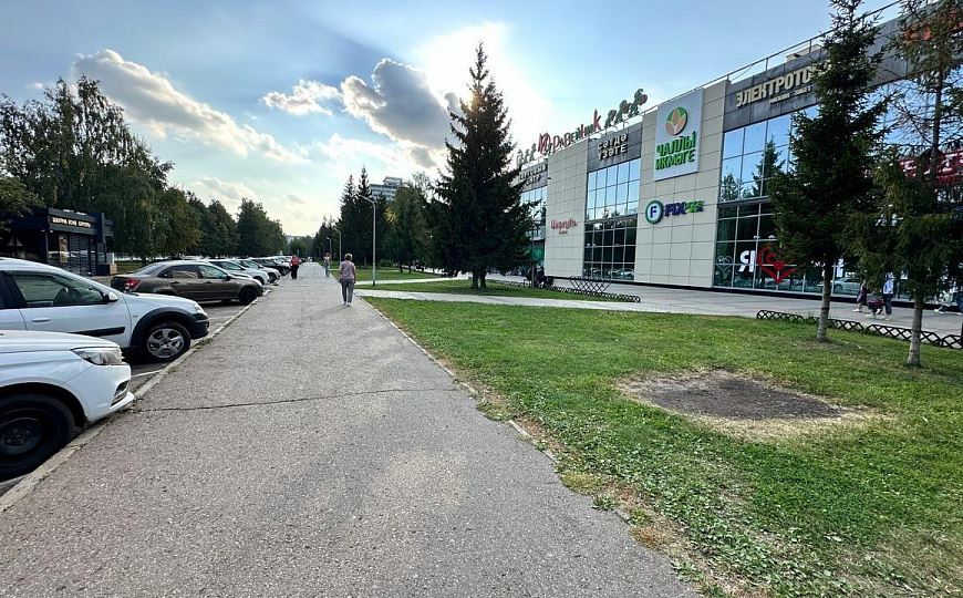 Продаётся помещение свободного назначения на 1 линии фото