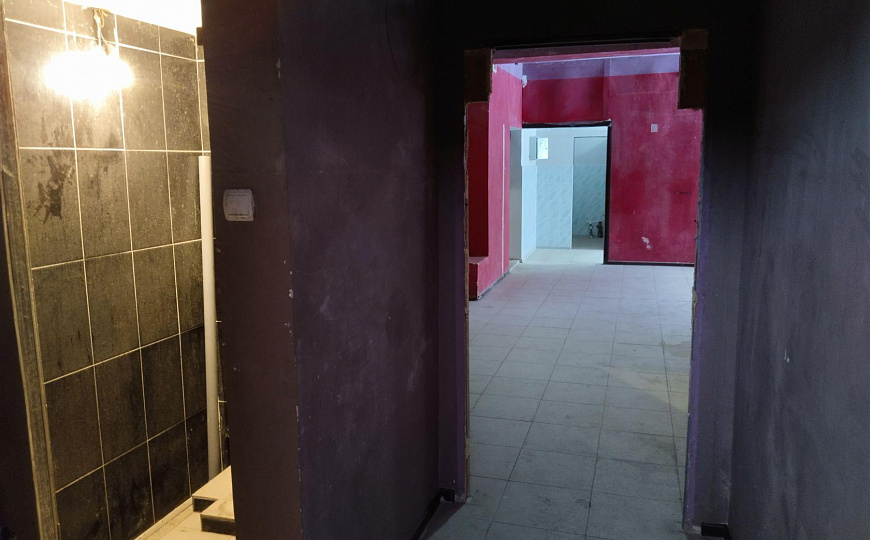 Продаю торговое помещение 73,2м² фото