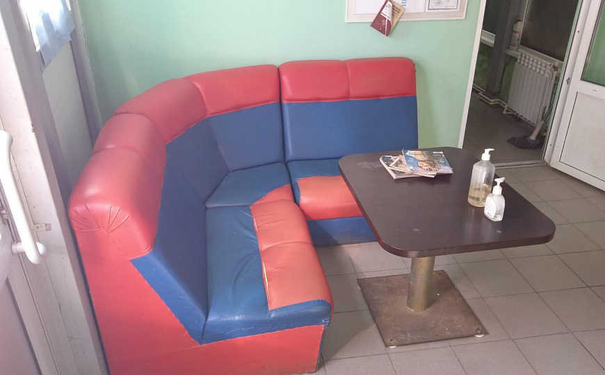 Продаю здание на первой линии фото