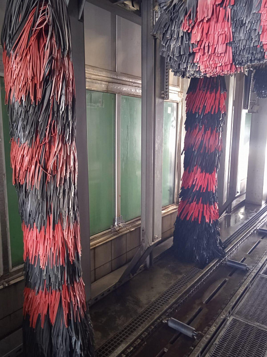 Продаю здание на первой линии фото