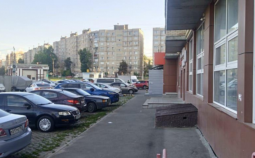 Продажа помещения с арендатором фото
