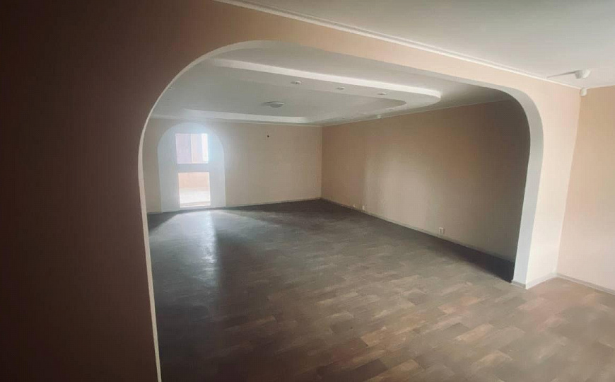 Двухуровневый офис 109 м2 фото