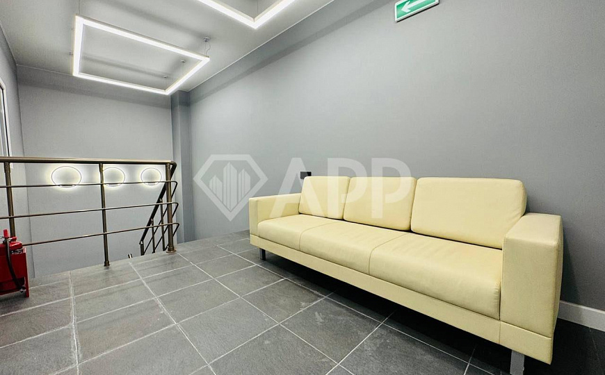 Новый дорогой стильный ремонт полностью меблированный фото