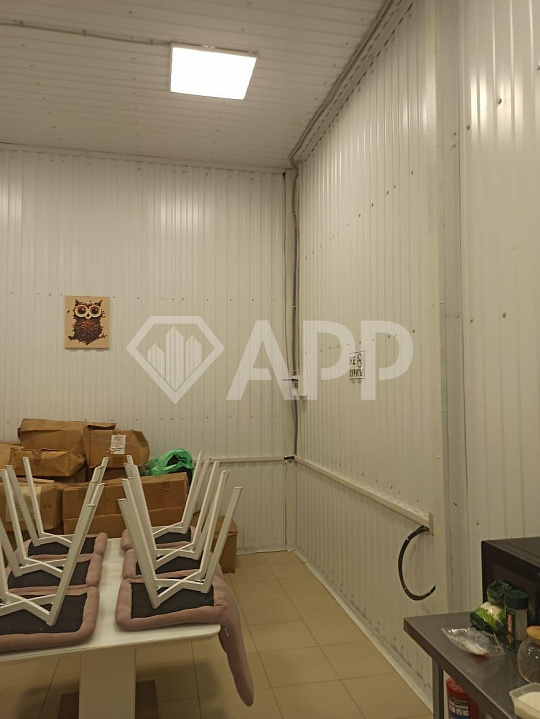Сдаю складское помещение, 600 м² фото