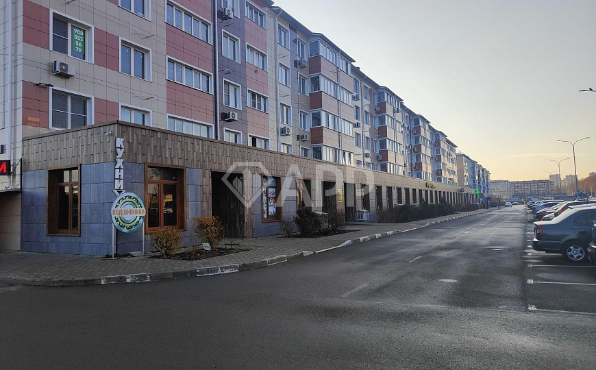 Сдам торговое помещение, 160 м² фото