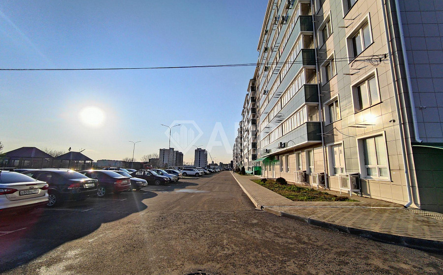 Сдам торговое помещение, 160 м² фото