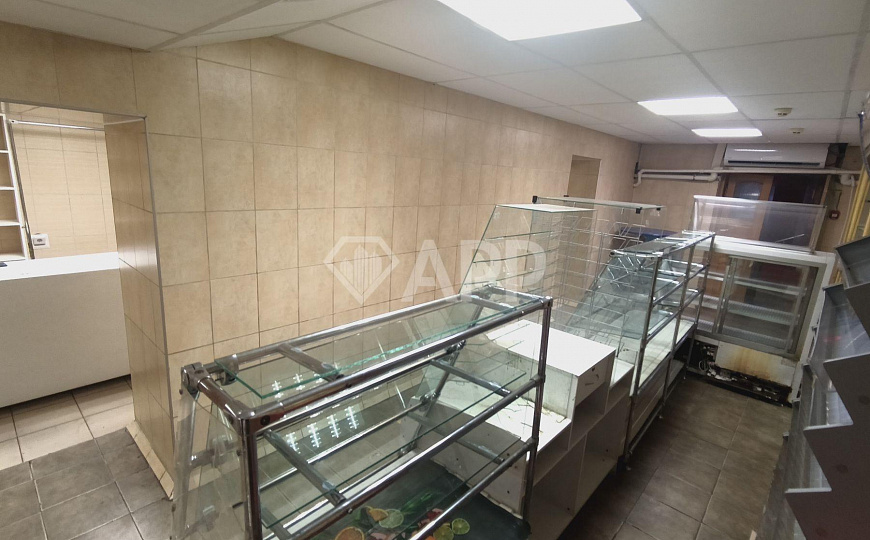 Продам торговое помещение, 70 м² фото