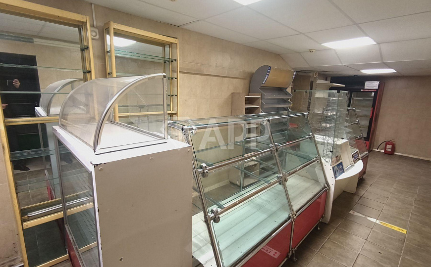 Продам торговое помещение, 70 м² фото