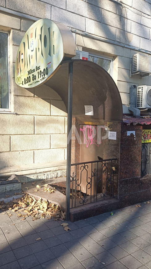 Продам торговое помещение, 70 м² фото