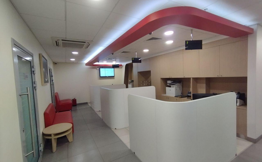 Помещение 330 м2 в самом центре Саратова с большим трафиком. фото