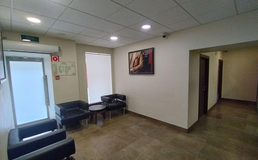 Помещение 330 м2 в самом центре Саратова с большим трафиком. фото