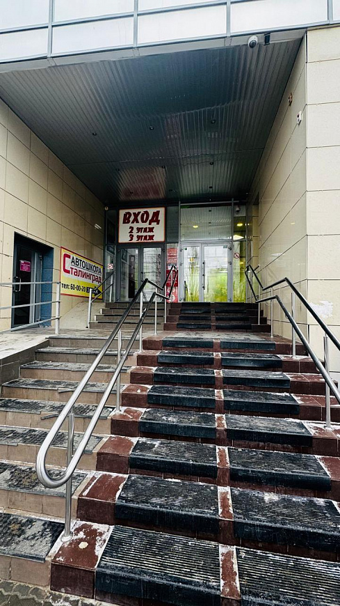 Помещение в ТЦ Октава, 235 м² фото