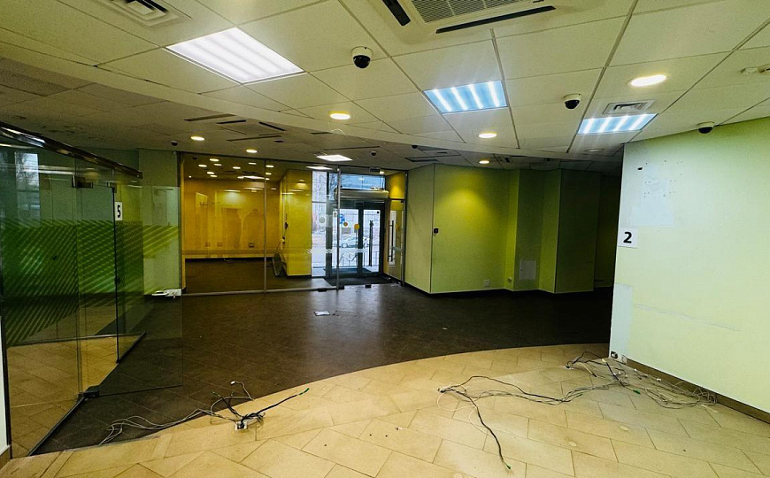 Помещение в ТЦ Октава, 235 м² фото