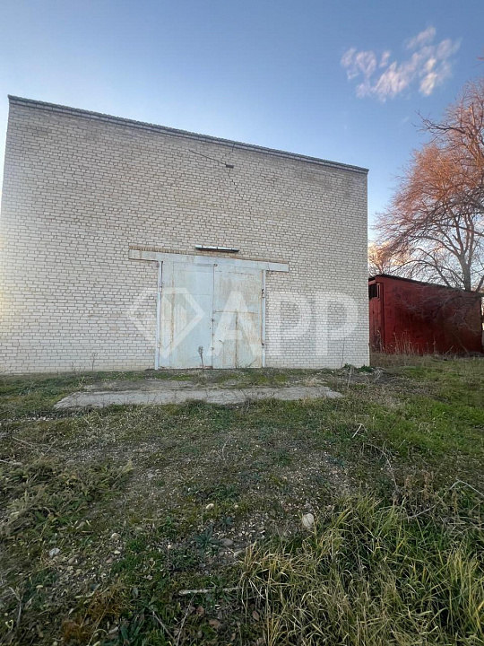 Продам складское помещение, 1 700 м² фото