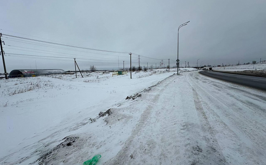 Продается земельный участок вдоль трассы фото