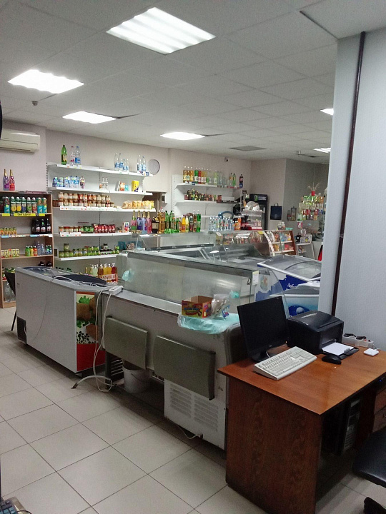  Помещение под магазин, аптеку, кафе,123,5м²  фото