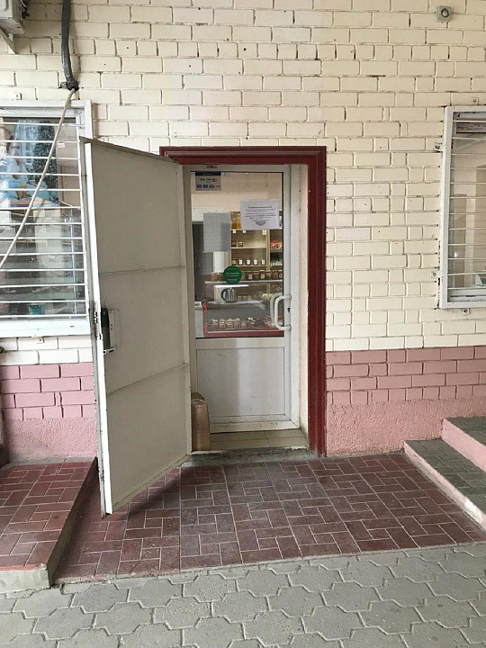 Торговая площадь в центре города 40 м2 фото