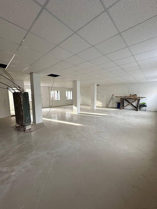 Помещение с ремонтом, 172 м² фото