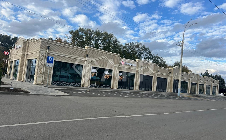 Сдам помещение свободного назначения, 418 м². От 80 до 418 м² фото