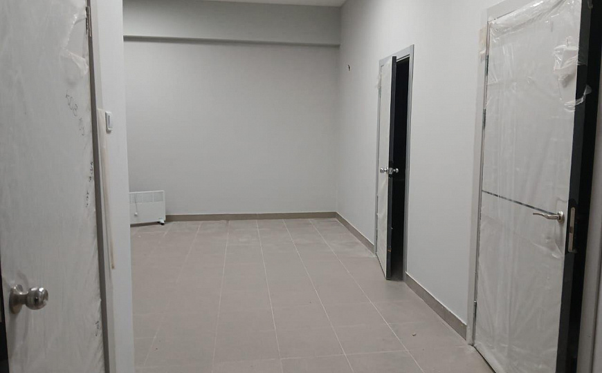 Помещение с арендаторами ГАБ 171,5 м2  фото
