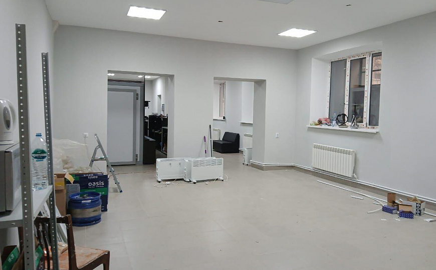 Помещение с арендаторами ГАБ 171,5 м2  фото