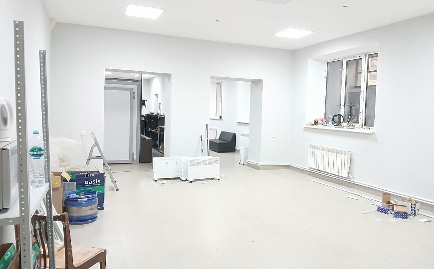 Помещение с арендаторами ГАБ 171,5 м2  фото