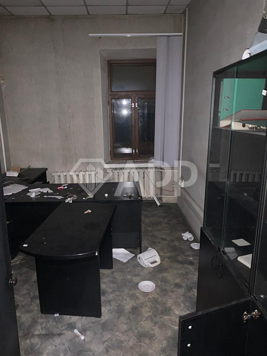 Продаю помещение в центре города, 1460,5м² фото