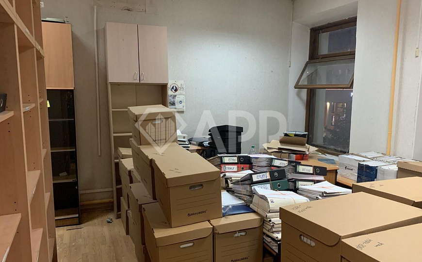 Продаю помещение в центре города, 1460,5м² фото