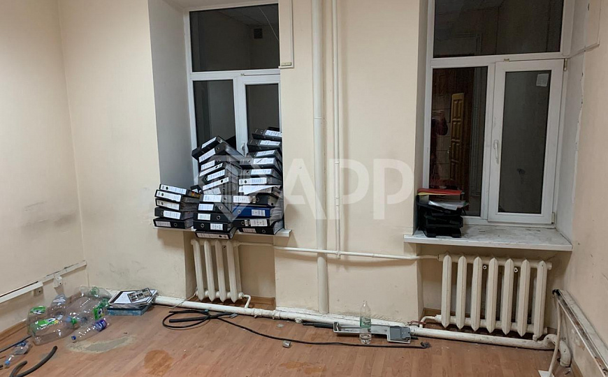 Продаю помещение в центре города, 1460,5м² фото