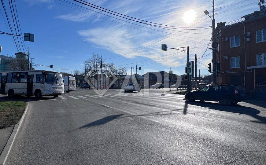 Продаю отдельно стоящее здание, 270 м² фото
