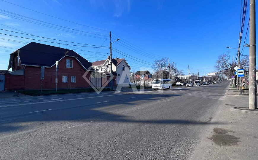 Продаю отдельно стоящее здание, 270 м² фото