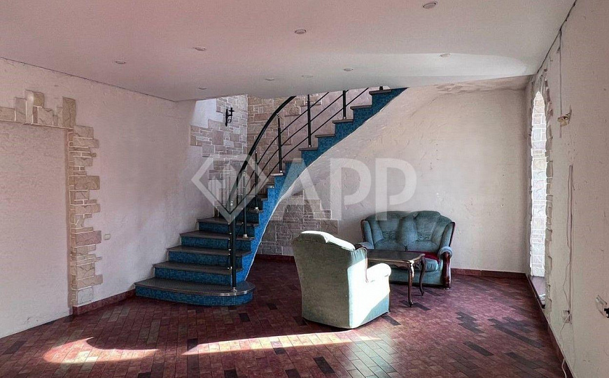 Продаю отдельно стоящее здание, 270 м² фото