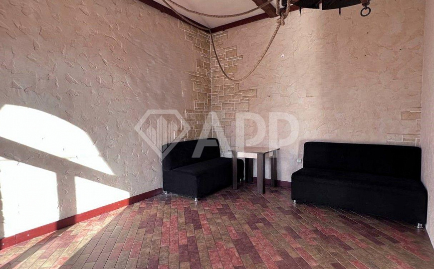Продаю отдельно стоящее здание, 270 м² фото