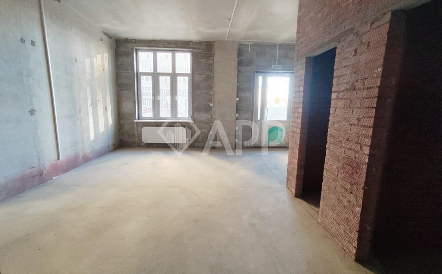 Сдаю торговое помещение, 450 м² фото